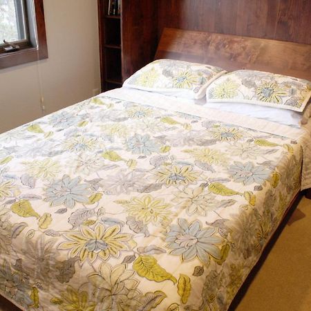 Pinecreek #E - 3 Bedroom - Pool And Hot Tub Access - Close To Town - Shuttle To Slopes Breckenridge Exterior foto